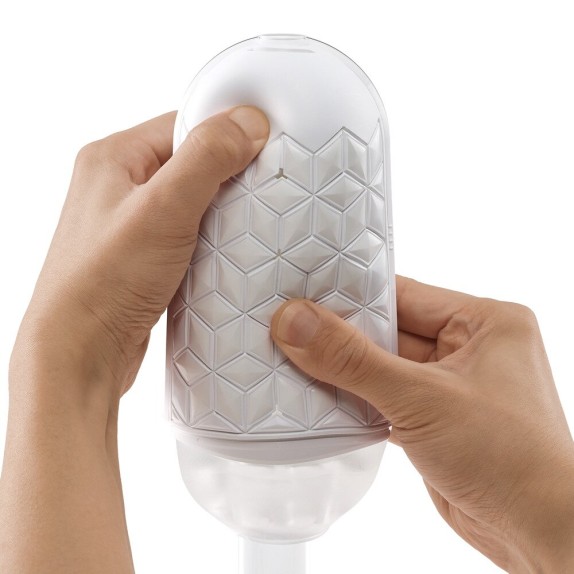copy of FLIP FLEXY MASTURBATORE UOMO APRIBILE E GUAINA CON ANELLI TENGA