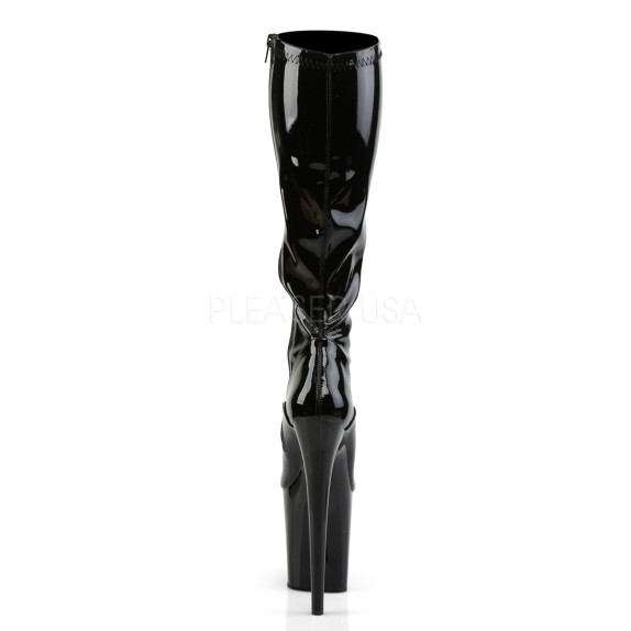STIVALE SEXY IN VERNICE SEXY TACCO A SPILLO 20 CM PLEASER