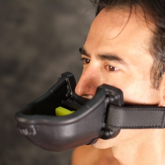 CINGHIA DA COLLO PER PISSING SEX TOY IN SILICONE 