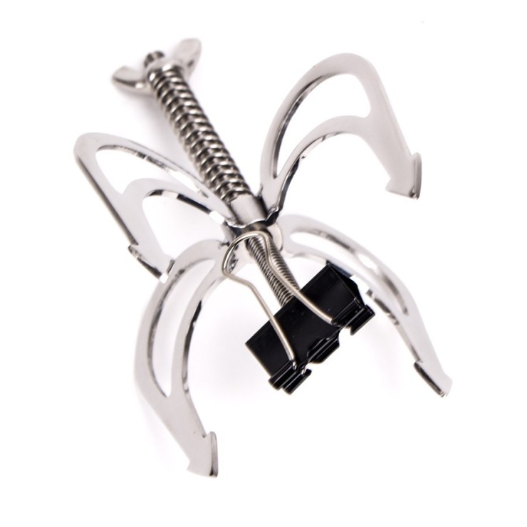 ARTIGLIO DEL DRAGO SEX TOY CON PUNTE IN METALLO E PINZA 2