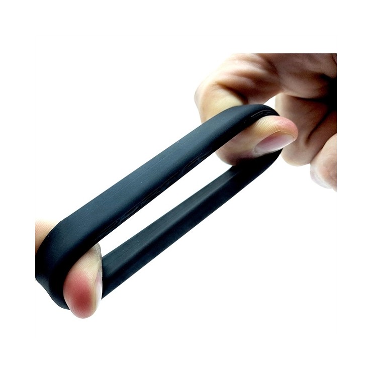 SET DI DUE ANELLI PER PENE E TESTICOLI IN SILICONE... 2