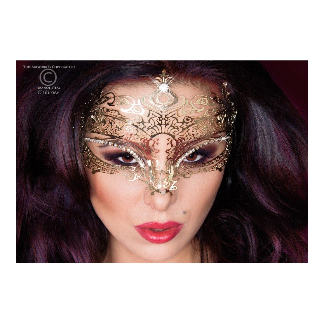 MASCHERA IN METALLO SEXY PER DONNA COLOR ORO...