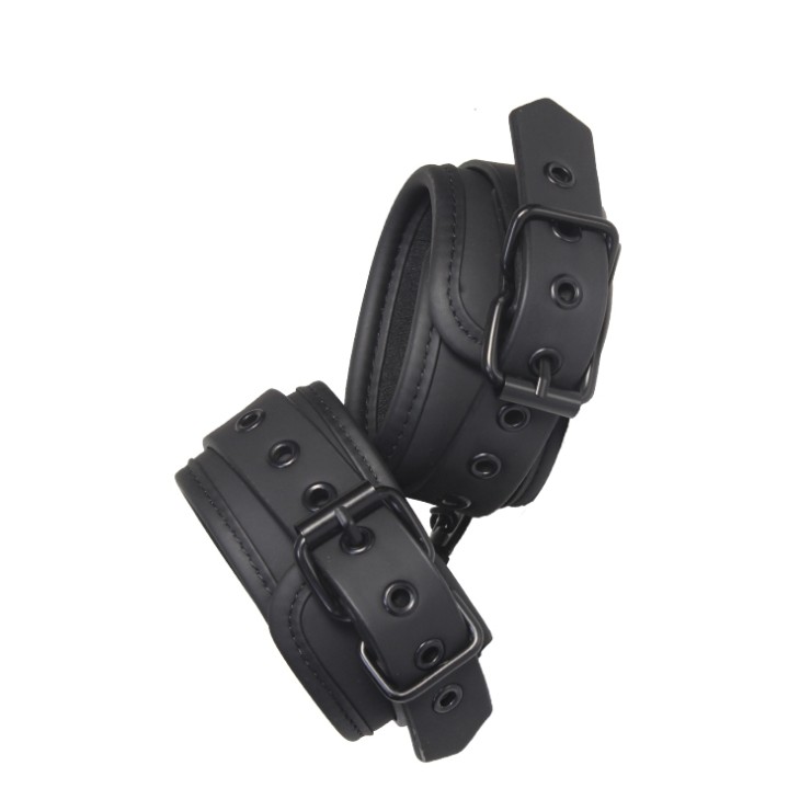 MANETTE MORBIDE PER GIOCHI DI COPPIA SADOMASO 2