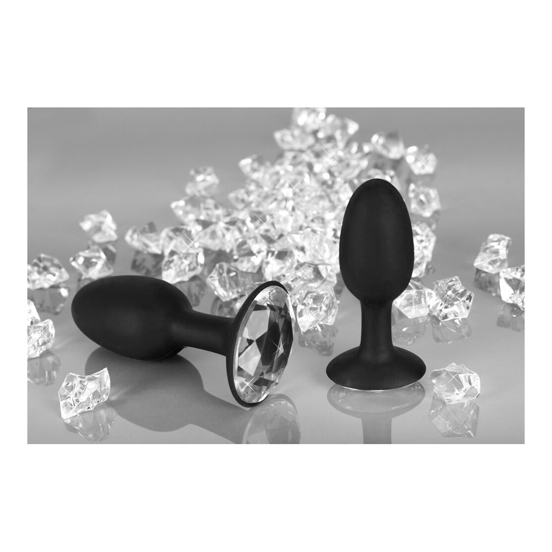 BUTT PLUG DIAMOND IN SILICONE NERO CON PIETRA...