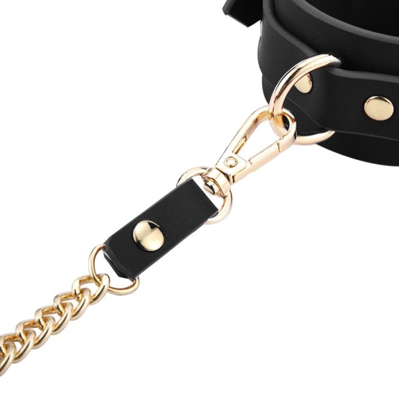 KIT 5 PEZZI BDSM SEXY CON BORSA PORTA OGGETTI IN PELLE VEGANA NERA