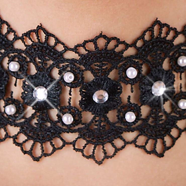 COLLARE SEXY IN PIZZO CON STRASS HALSBAND 2