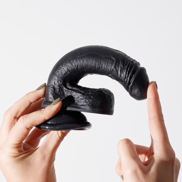 FALLO REALISTICO NERO CON TESTICOLI E VENTOSA CRUSHIOUS... 2