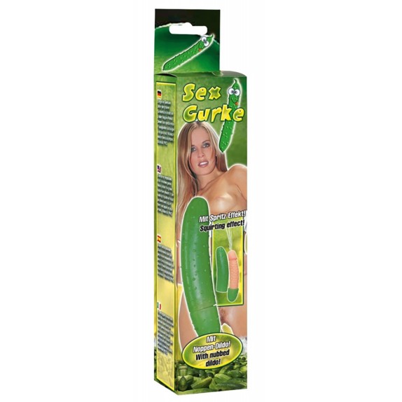 CETRIOLO SEXY CON PENE ARTICOLO SCHERZOSO