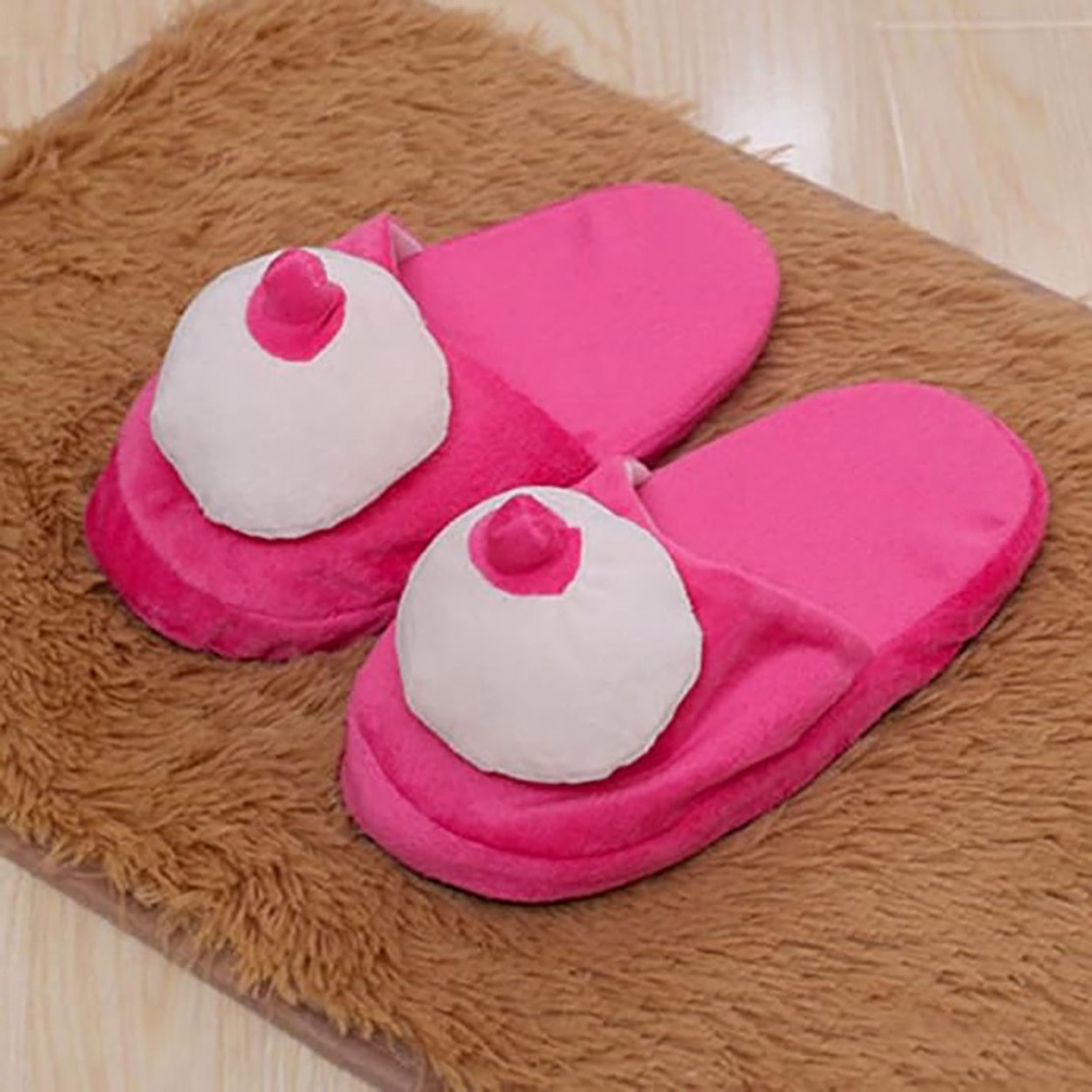BOOB SLIPPERS PANTOFOLE CON TETTE