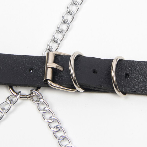SET HARNESS COMPLETO 2 PEZZI CON CATENE METALLICHE E STELLE IN PELLE