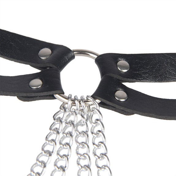 CINTURA HARNESS SEXY CON CATENE ARGENTATE PENDENTI E ANELLI METALLICI